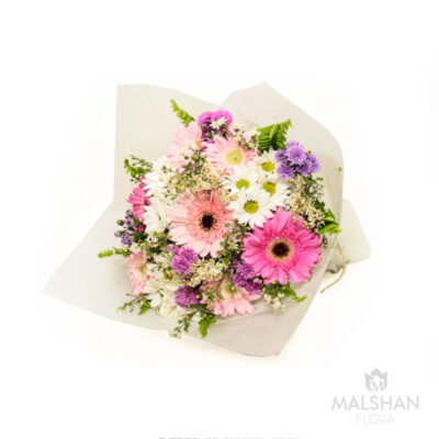 Cheerful Charm Posy MFB 175