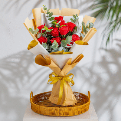 Golden Kiss Bouquet
