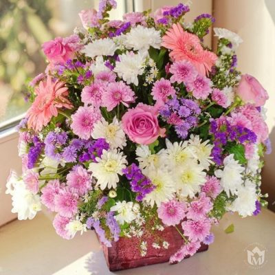 The Blushing Blooms Flower Box